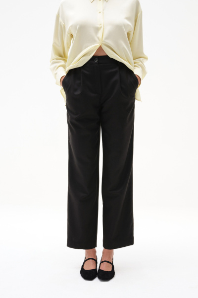 Malmo Wool Trousers Black