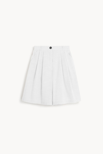 Carmen Bermuda White