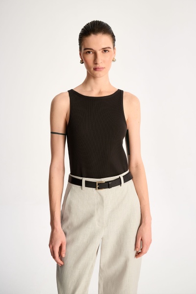 Betty Top Dark Chocolate